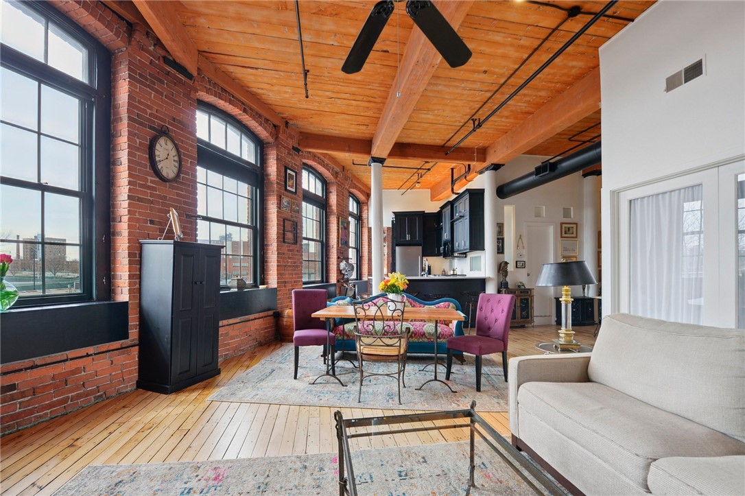 14 Imperial Place 304