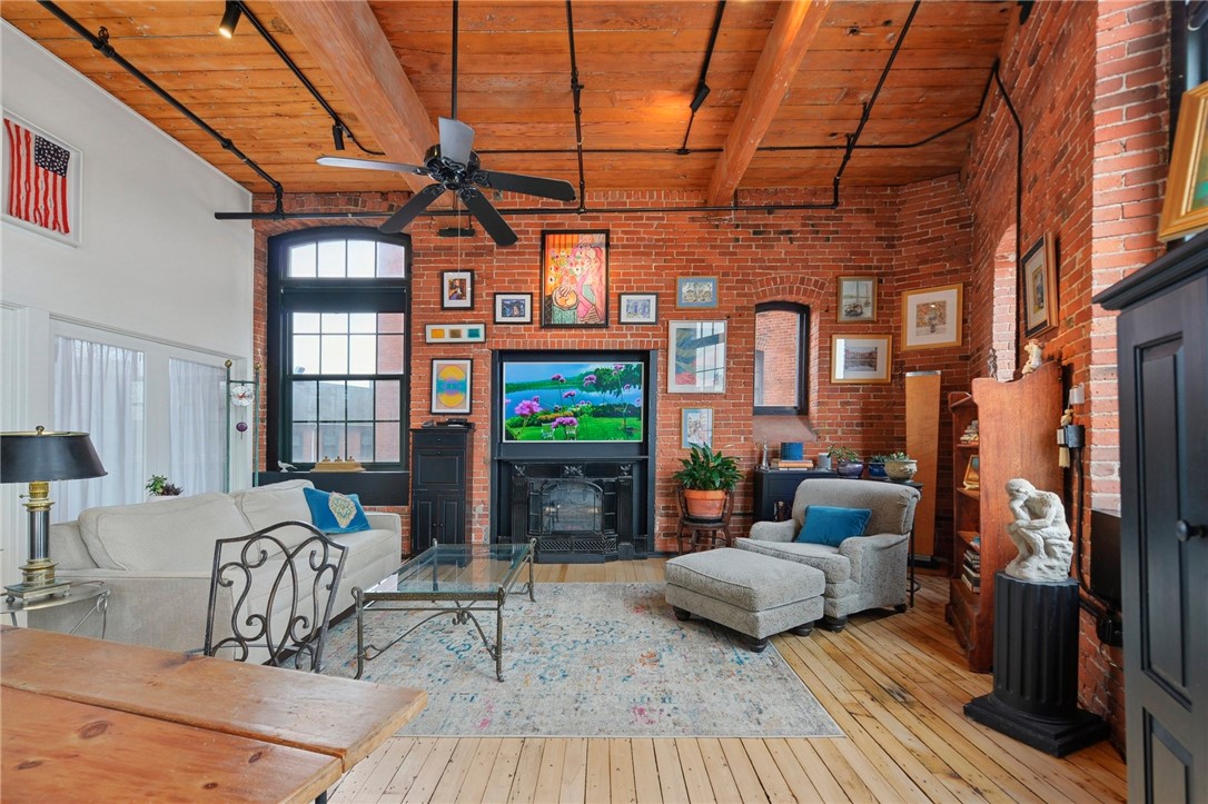 14 Imperial Place 304