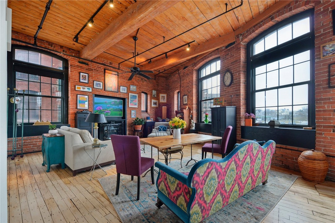 14 Imperial Place 304