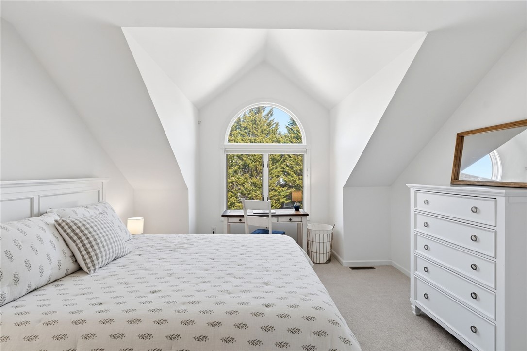 99 River Farms Drive