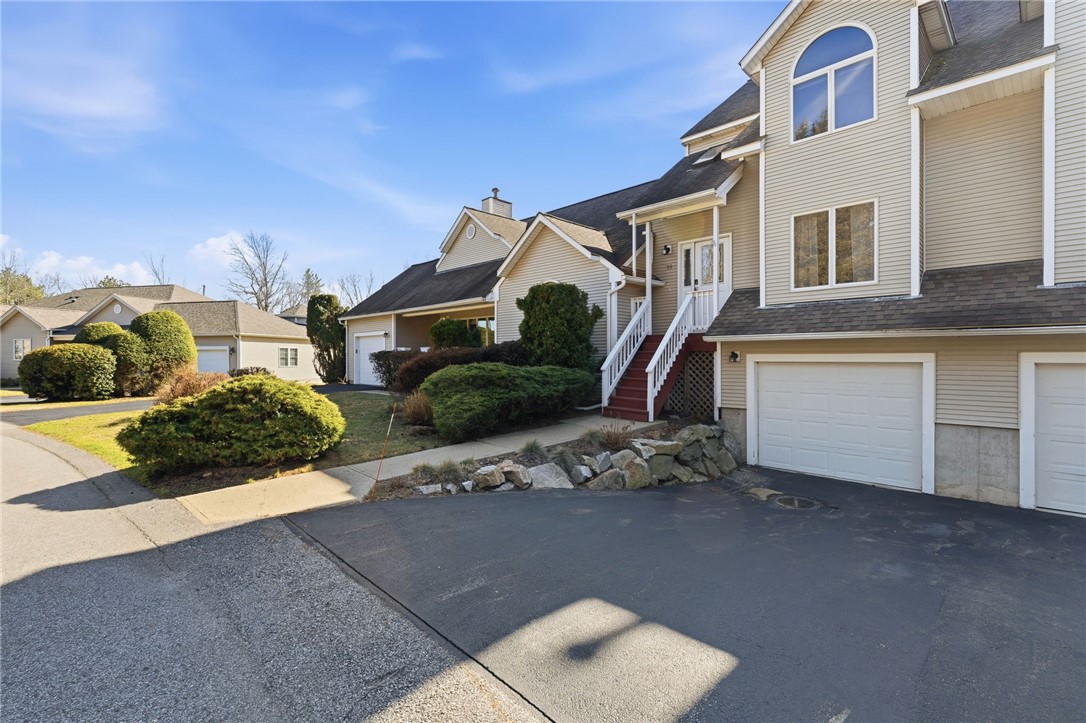 99 River Farms Drive