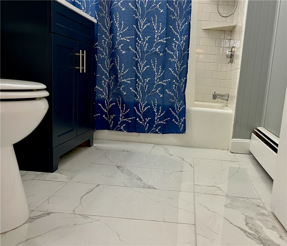 121 Rutherglen Avenue