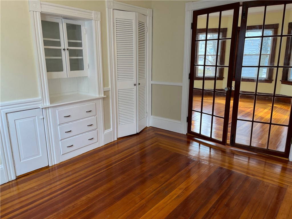 121 Rutherglen Avenue