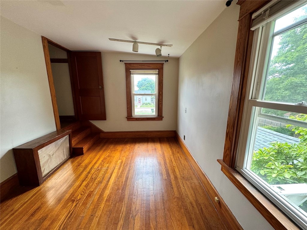 61 East Bowery Street 2