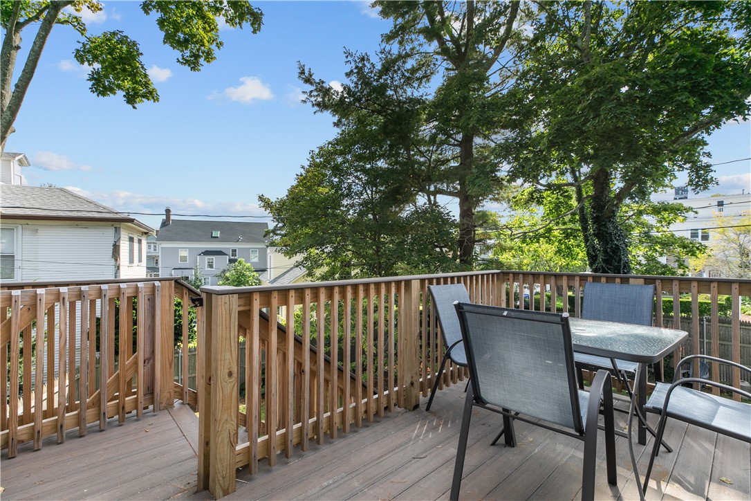 39 Powel Avenue 2