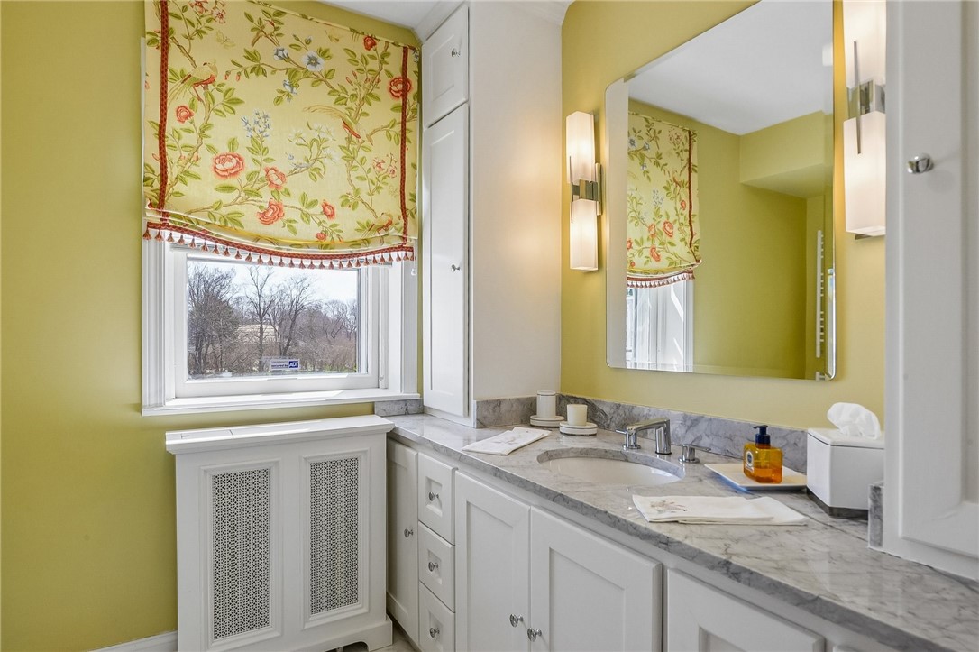 519 Bellevue Avenue 1W