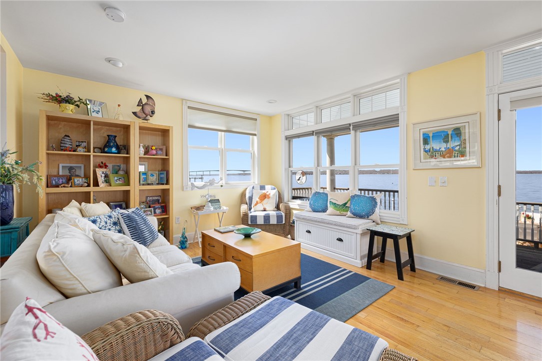503 Seaside Drive