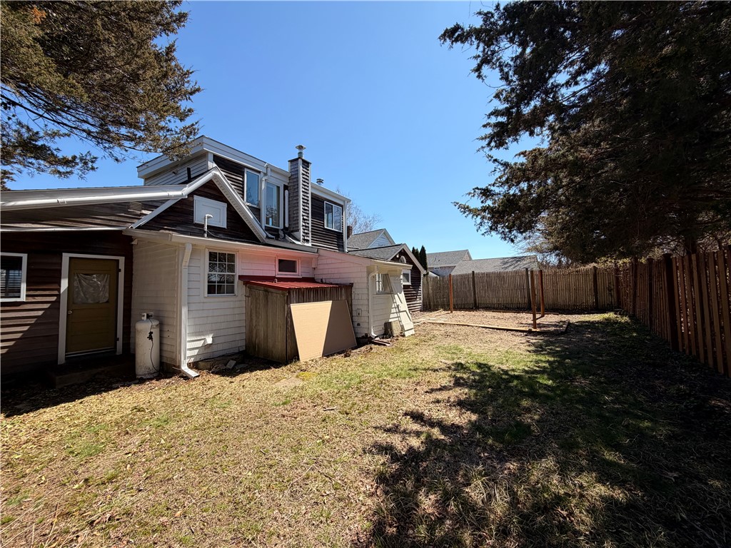 112 King Phillips Street