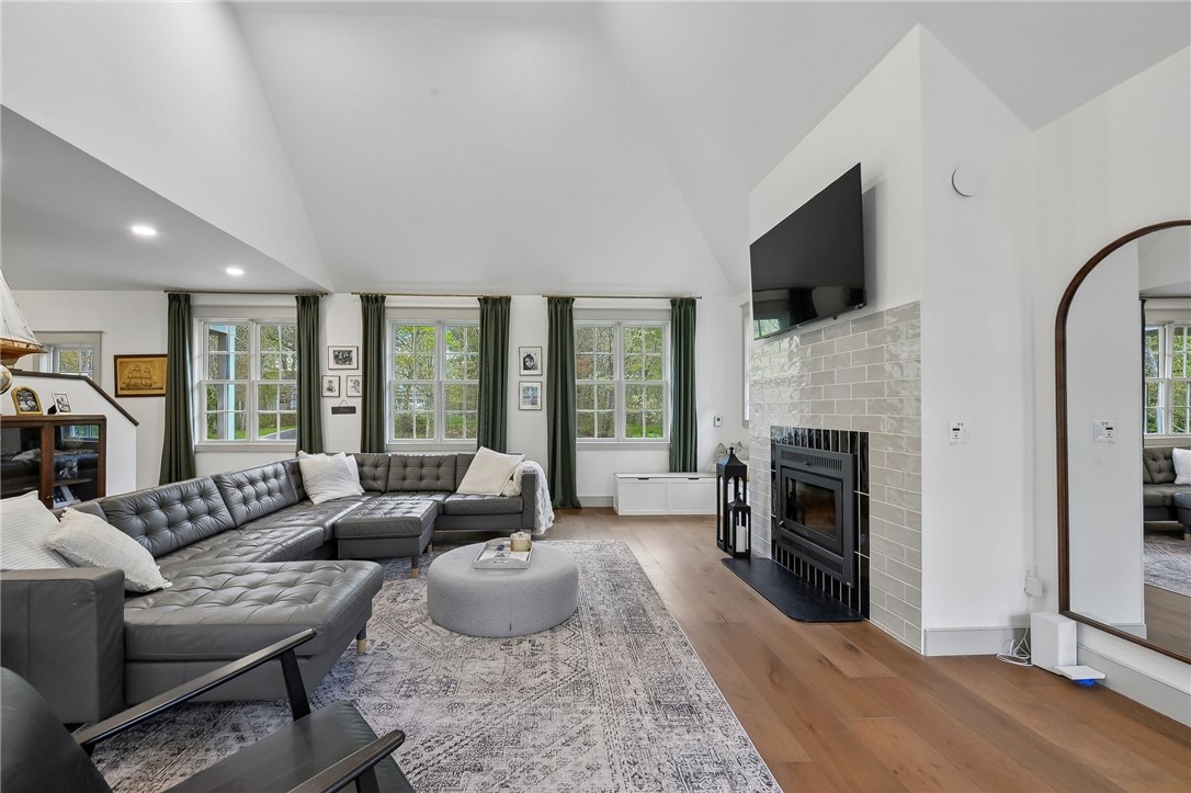 216 Spartina Cove Way