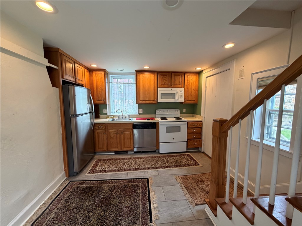 63 poplar Street 3
