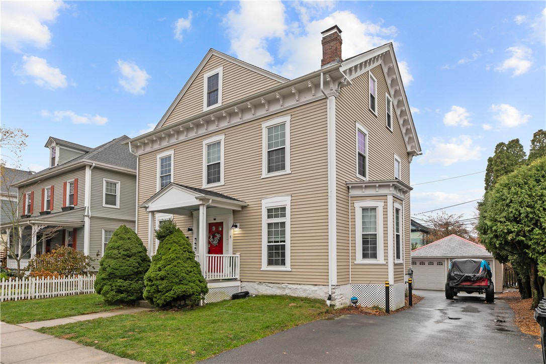 5 Elliot Place