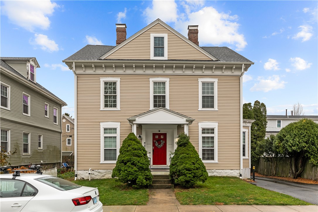 5 Elliot Place