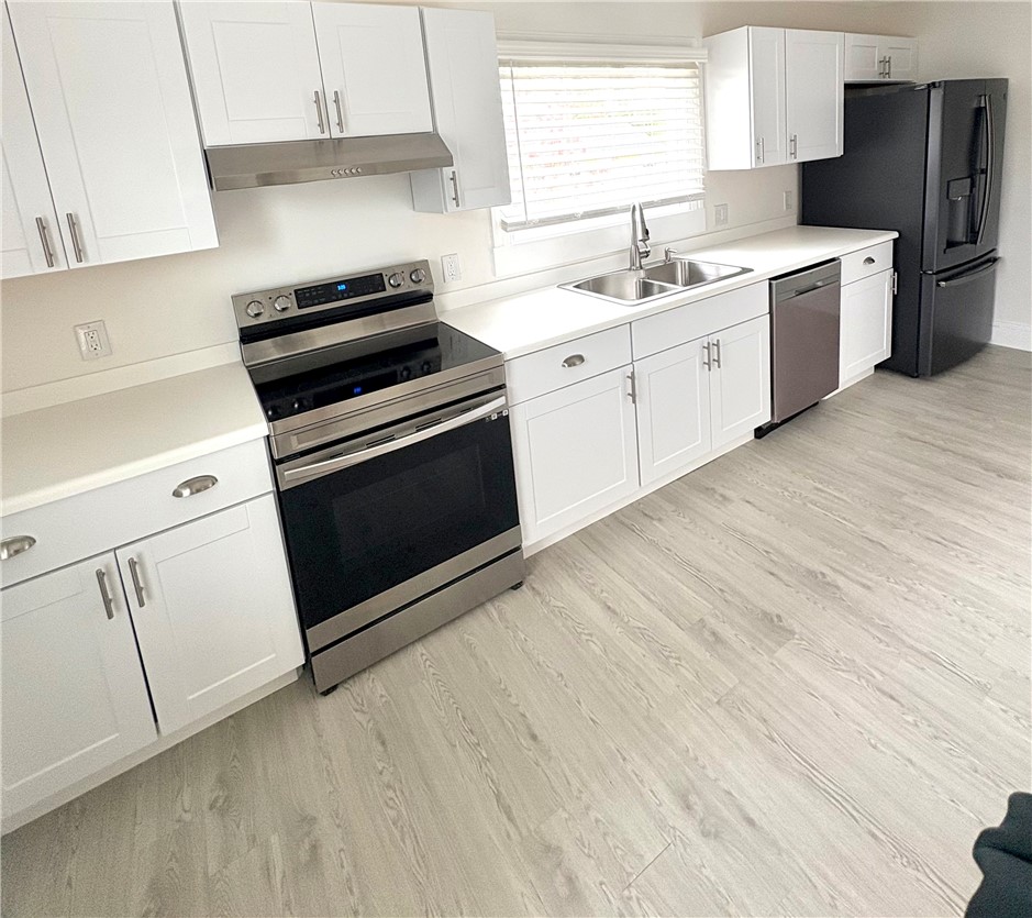 11 Russell Avenue 2