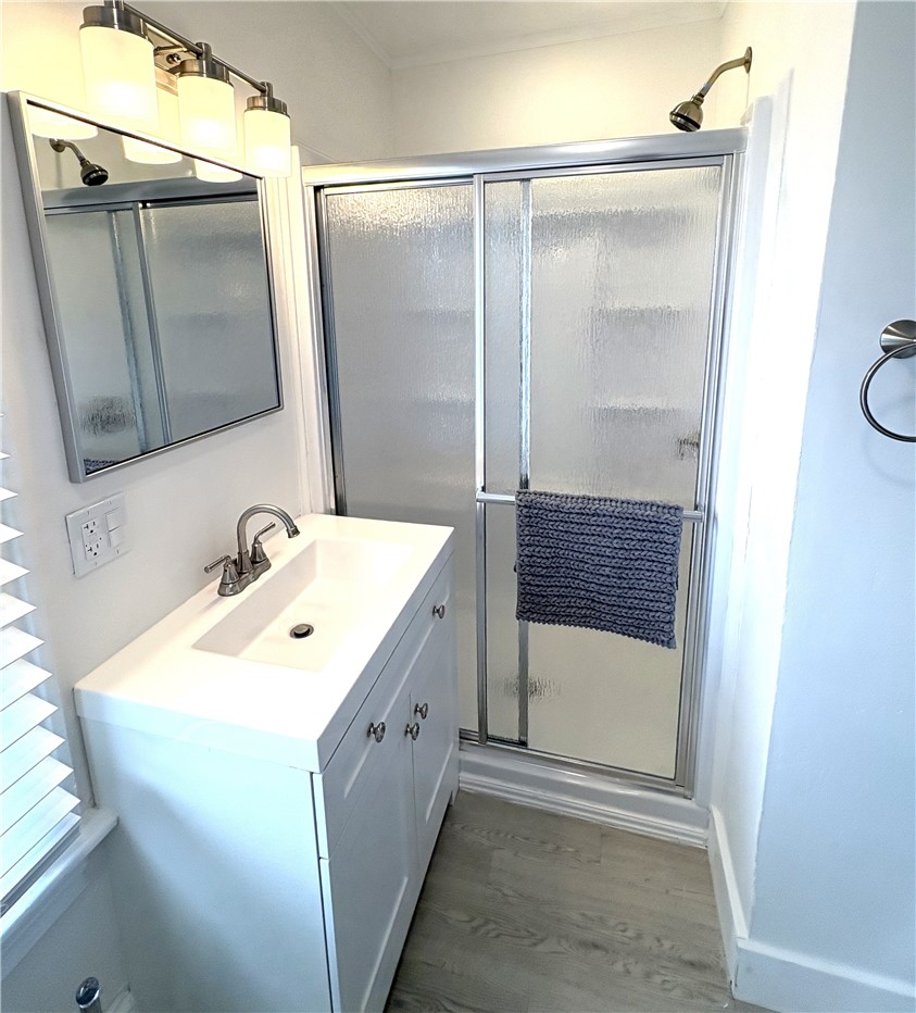 11 Russell Avenue 2
