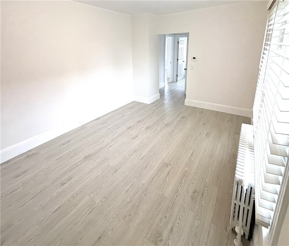 11 Russell Avenue 2
