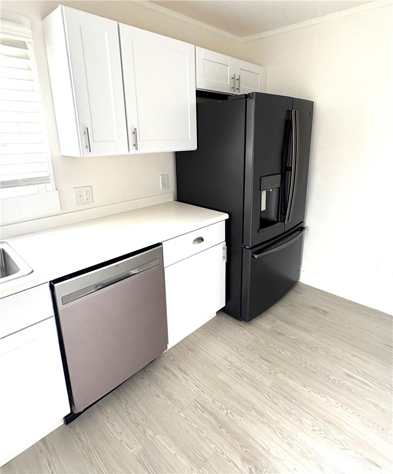 11 Russell Avenue 2