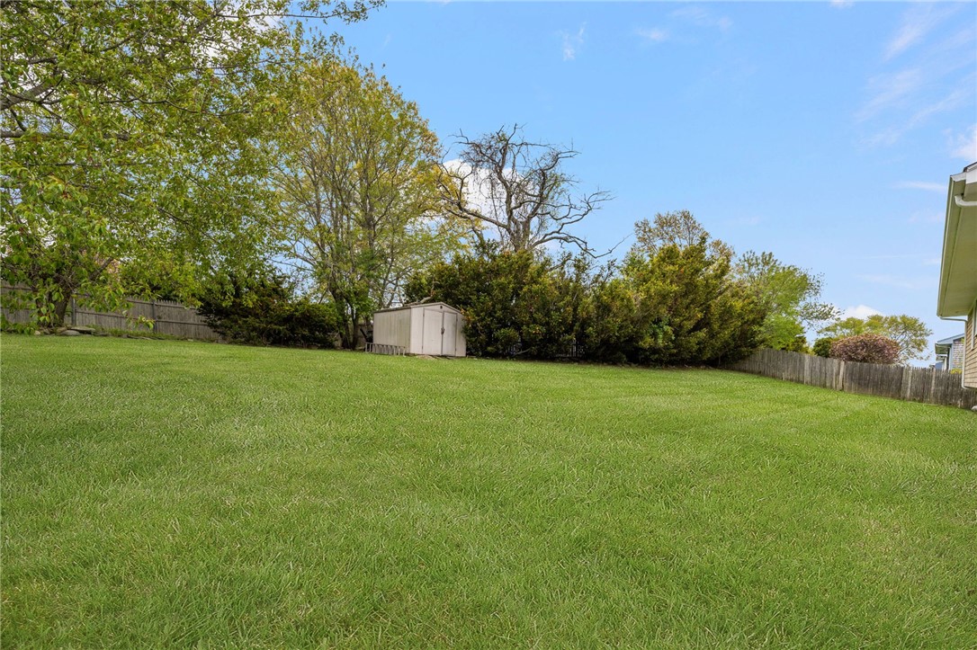 23 Algonquin Drive