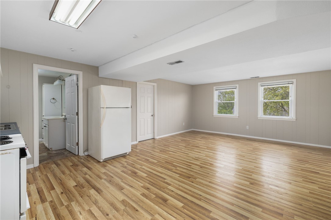 23 Algonquin Drive