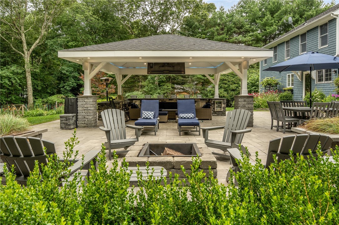 91 Woodridge Drive