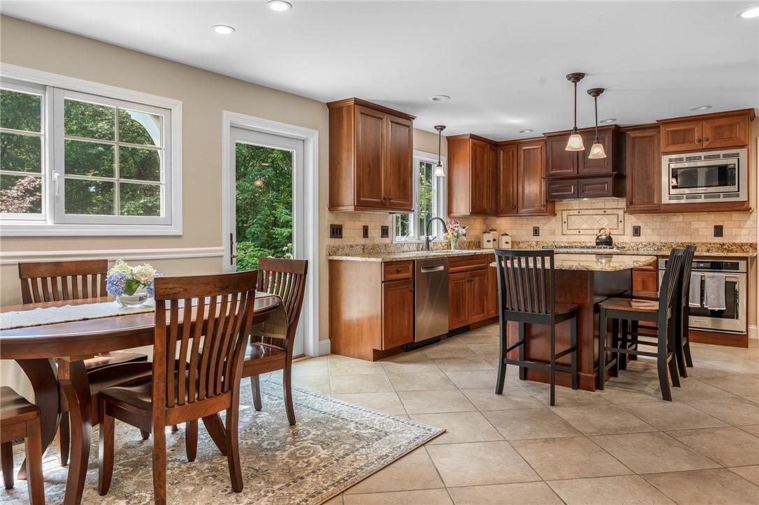 91 Woodridge Drive