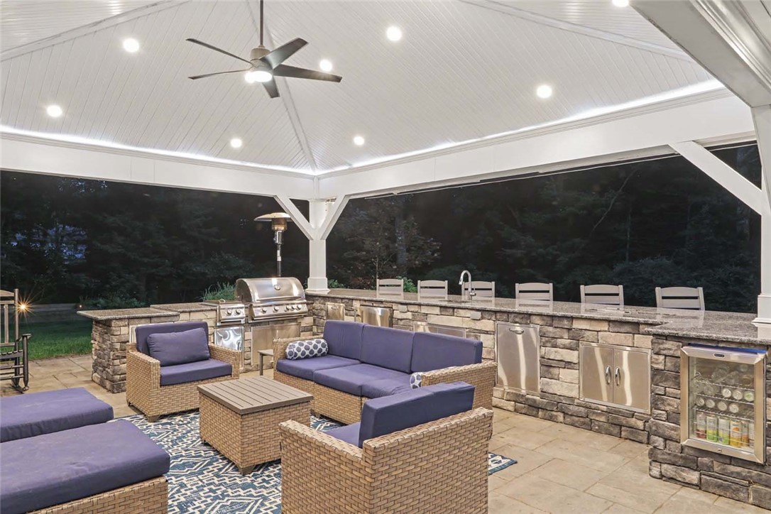 91 Woodridge Drive