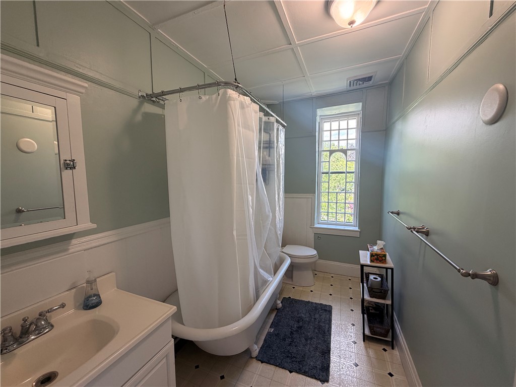 44 Everett Street 3