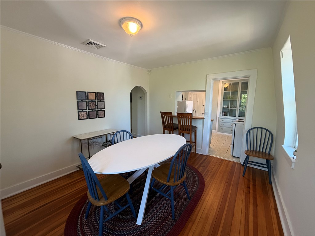 44 Everett Street 3