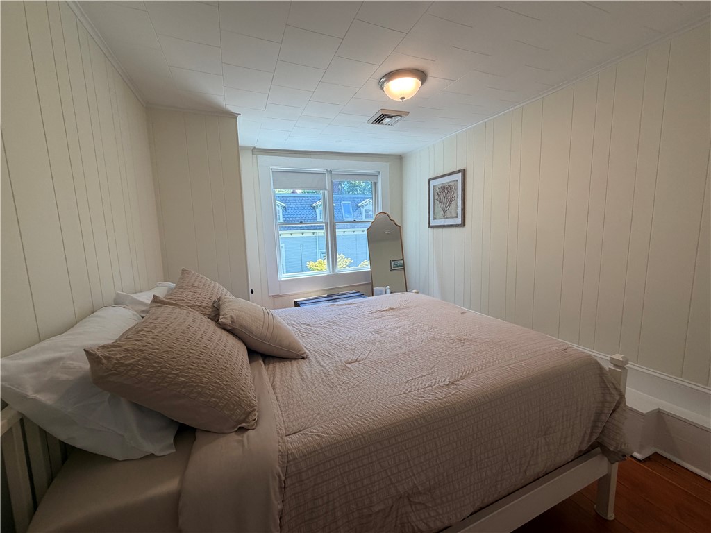 44 Everett Street 3