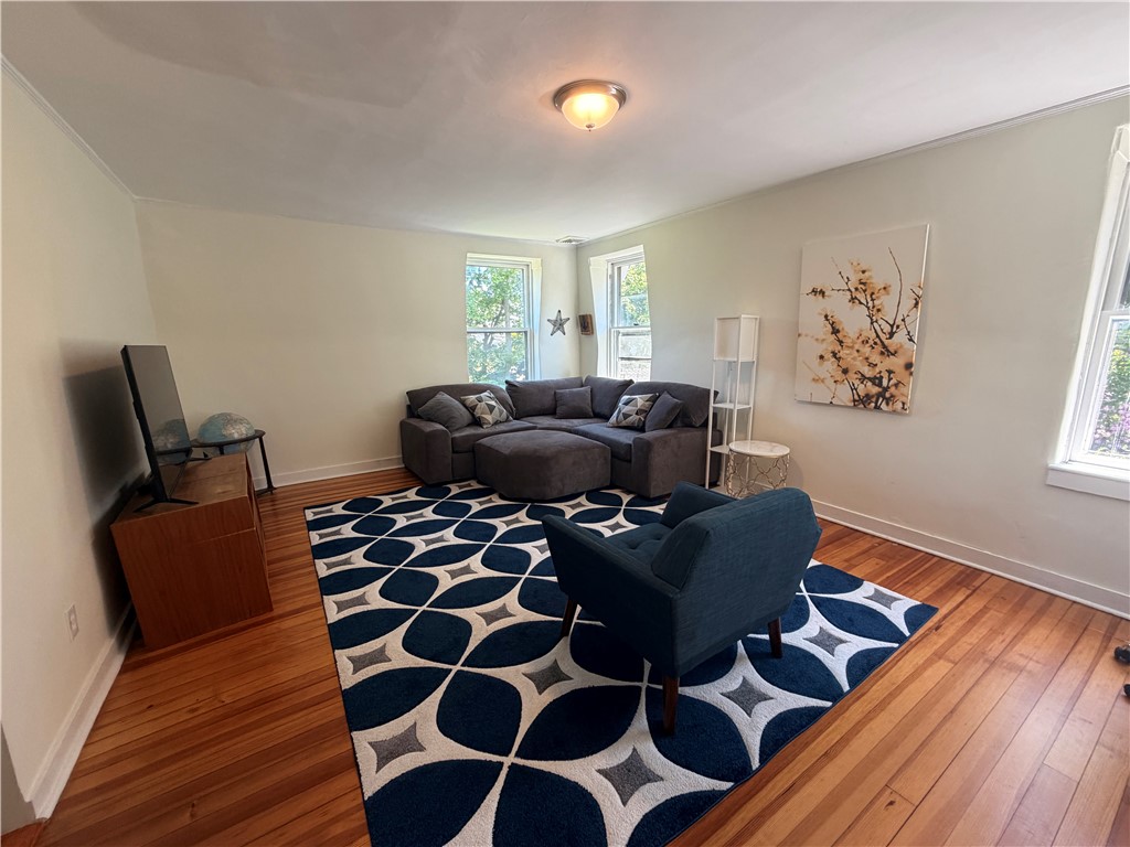 44 Everett Street 3