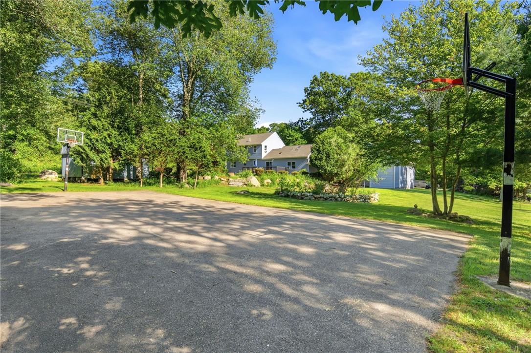 655 Saugatucket Road