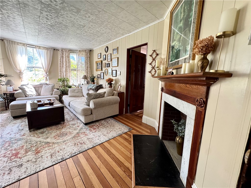313 Berkely Avenue 1A