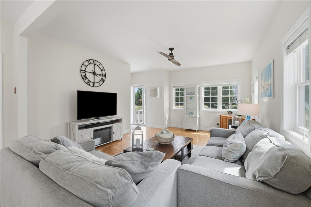 96 Seafare Lane