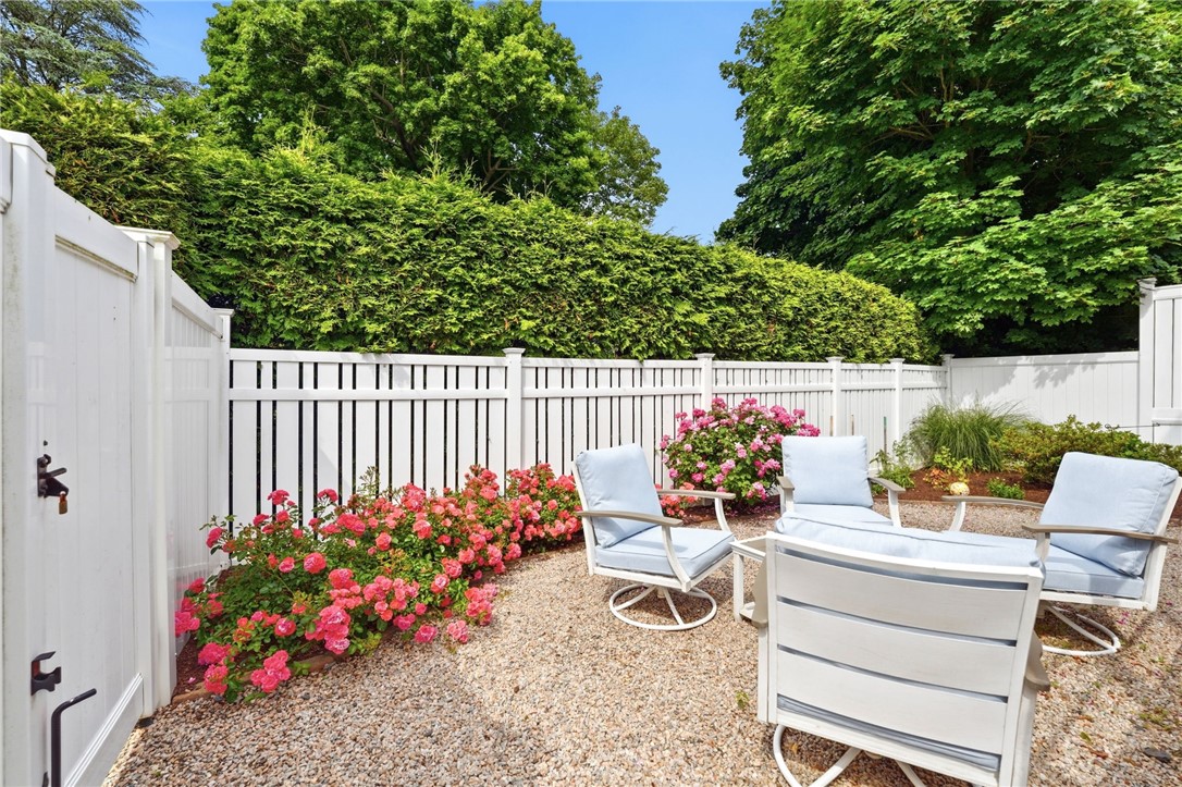 96 Seafare Lane