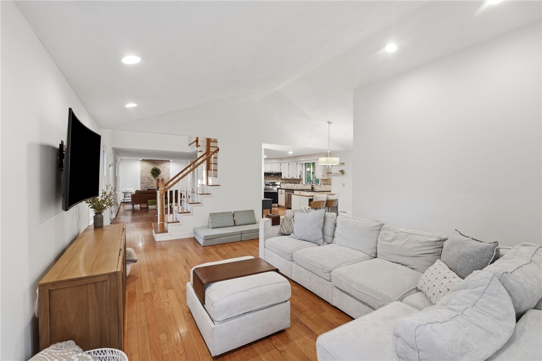 759 Woodward Road