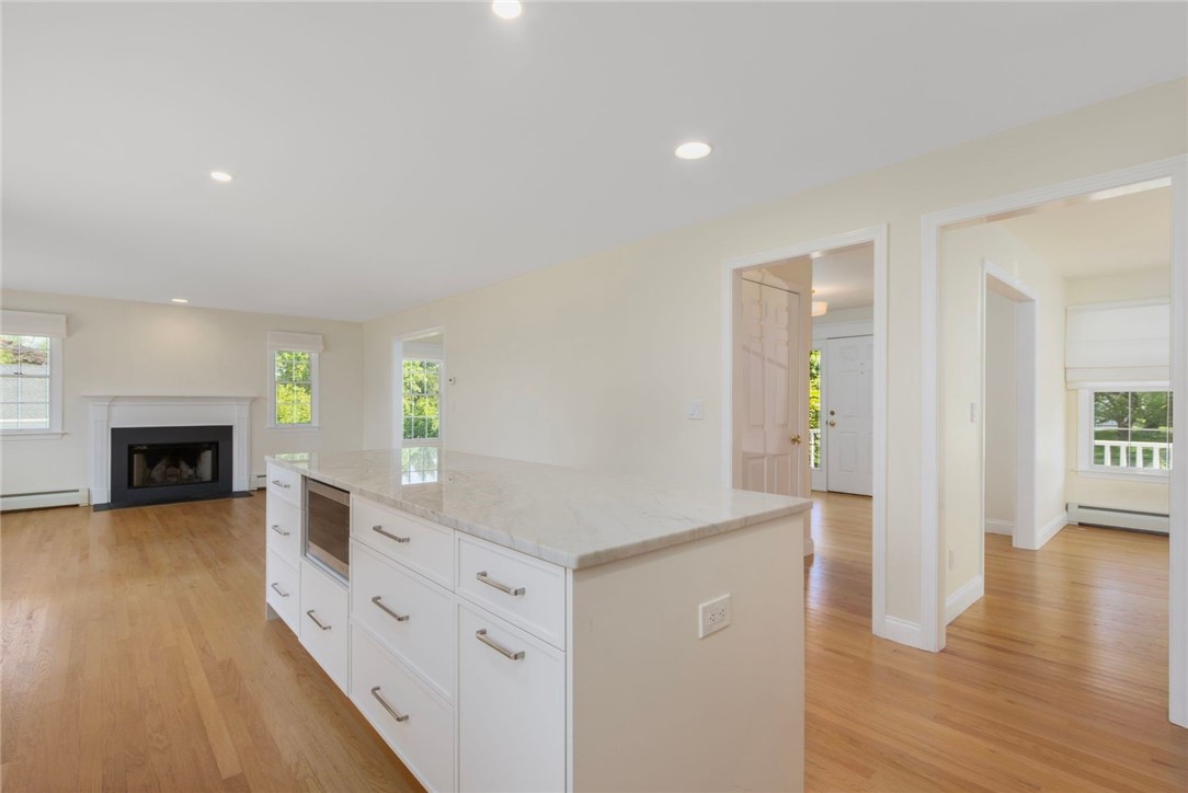 220 Island Drive