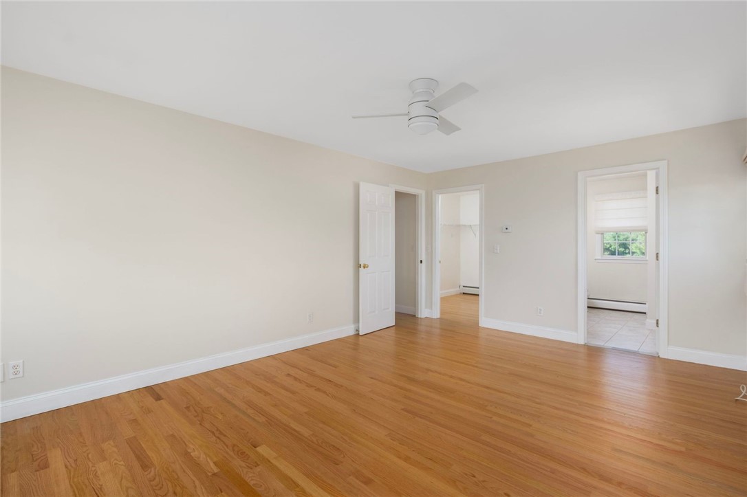 220 Island Drive