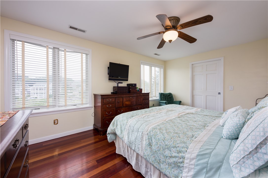 6 Dunes Road