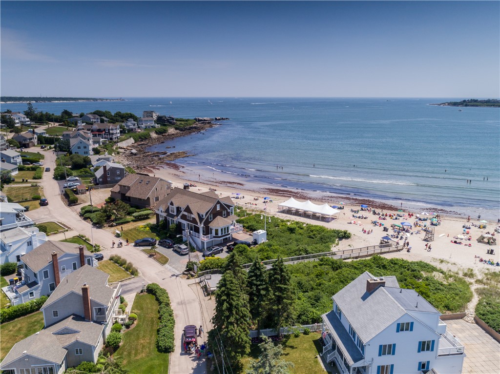 6 Dunes Road