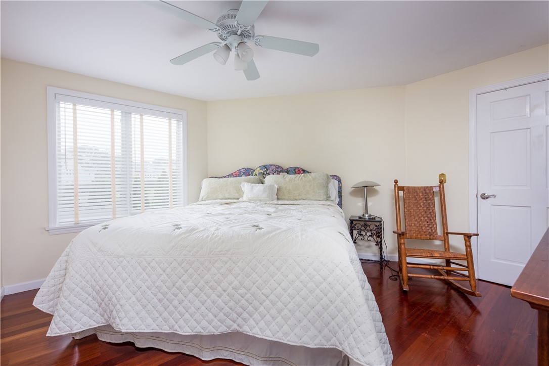 6 Dunes Road