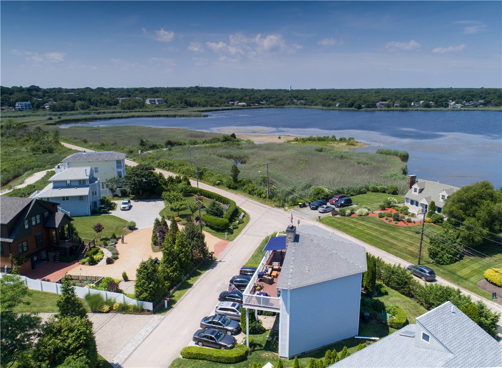 6 Dunes Road
