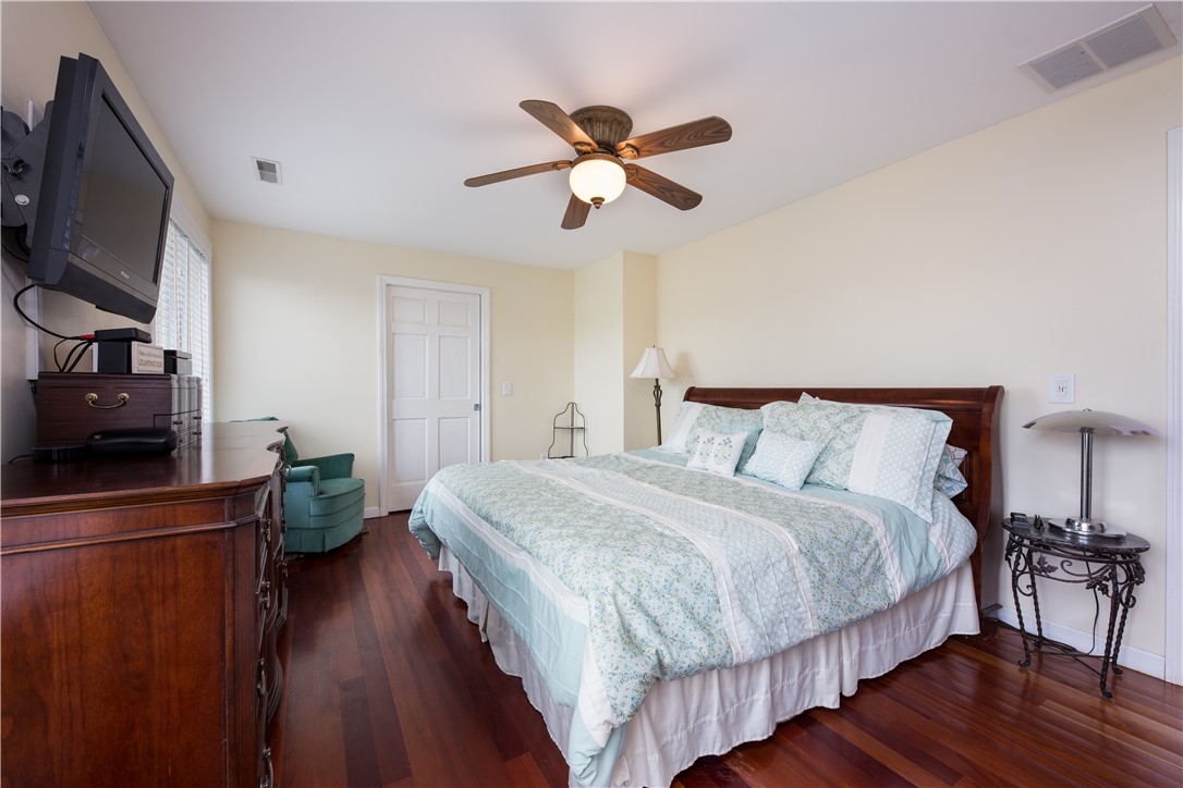 6 Dunes Road