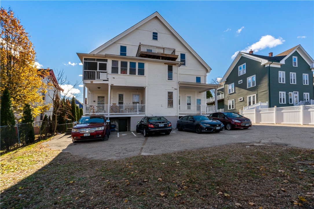 222 Carrington Avenue