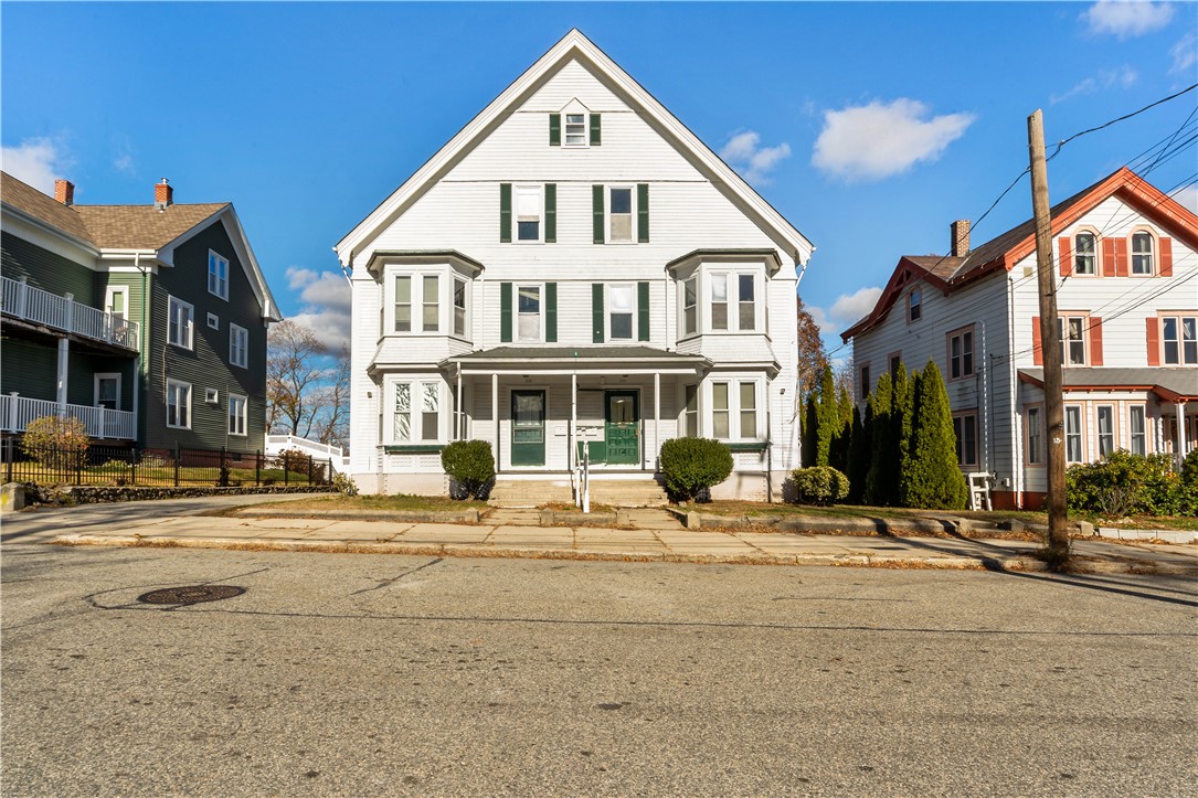 222 Carrington Avenue