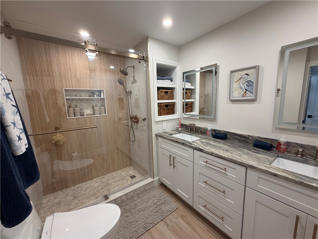 31 Coddington Wharf 21