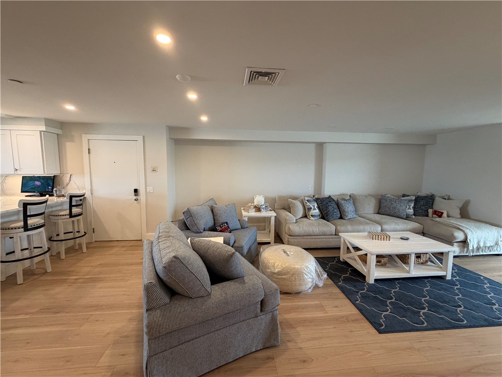 31 Coddington Wharf 21