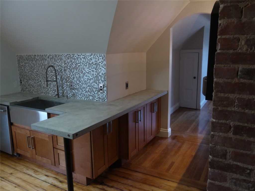 283 Norwood Avenue