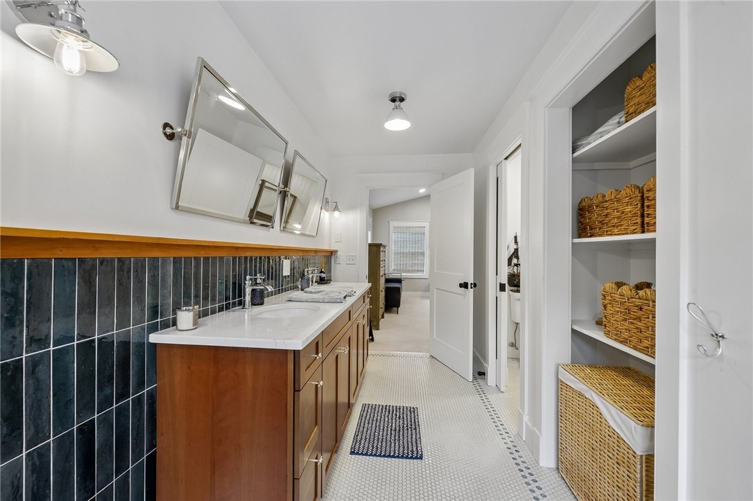 216 Spartina Cove Way