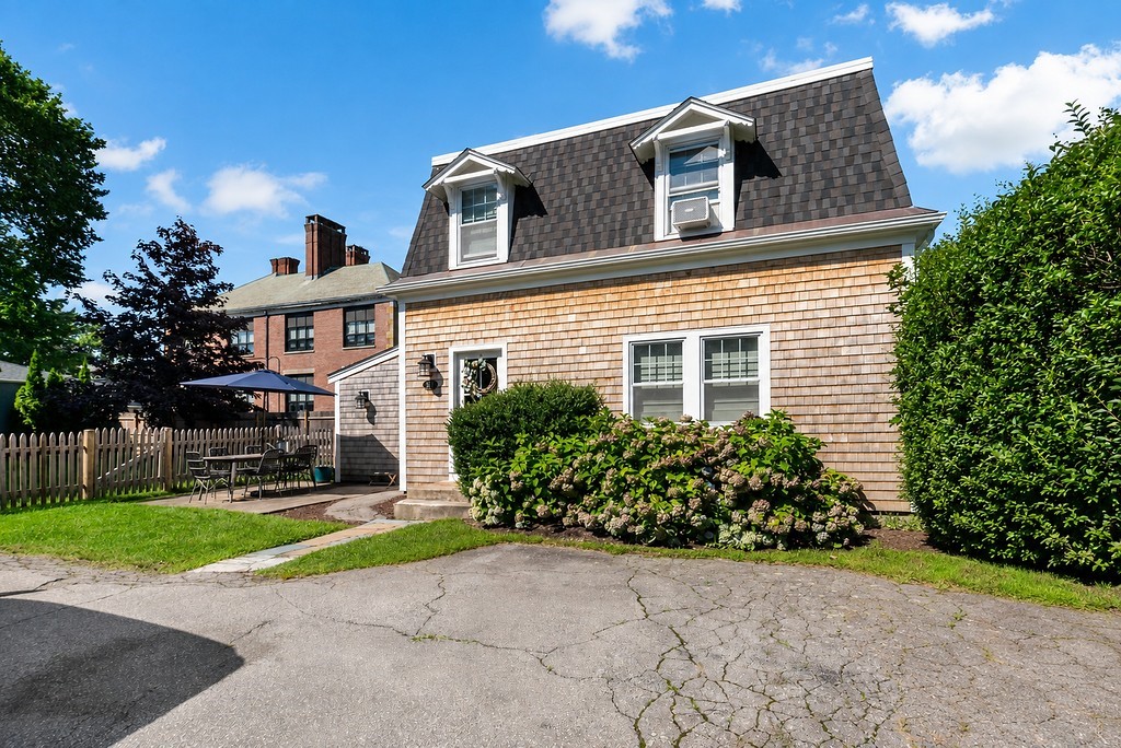 147 Evarts Street