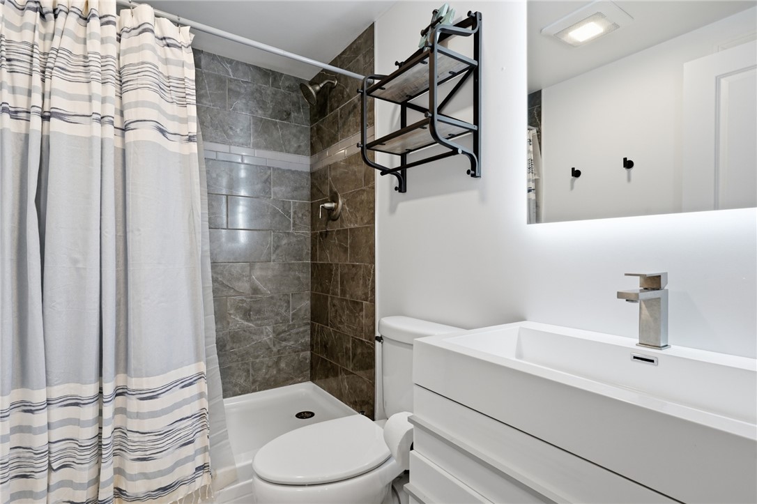 95 Buttonwoods Road