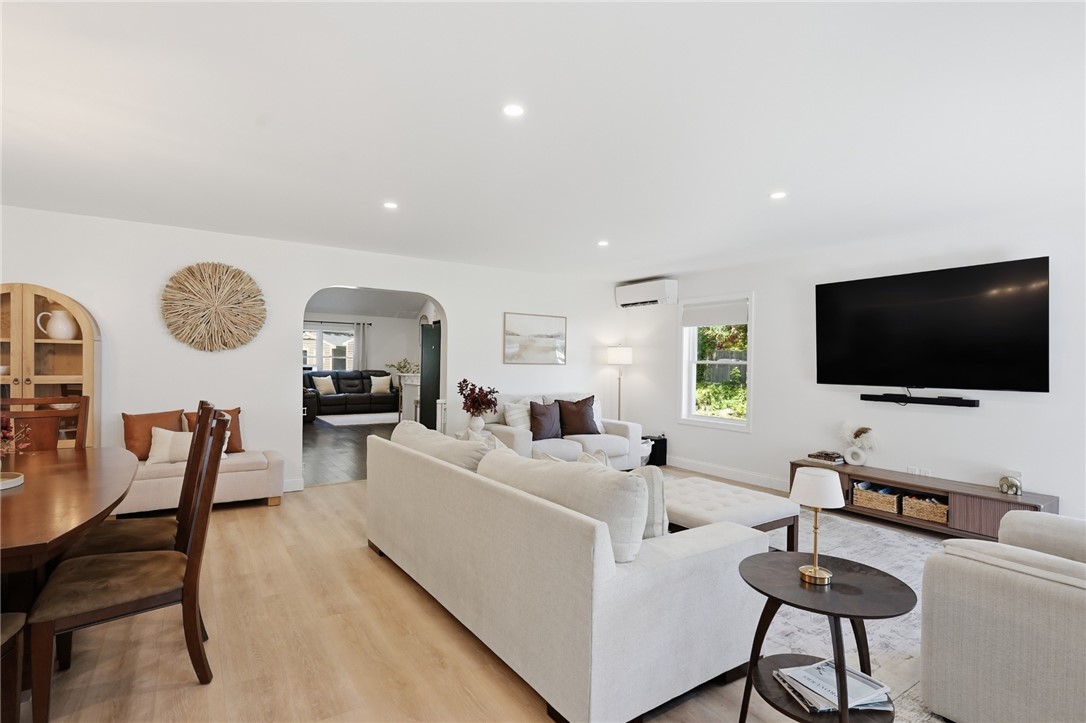 95 Buttonwoods Road
